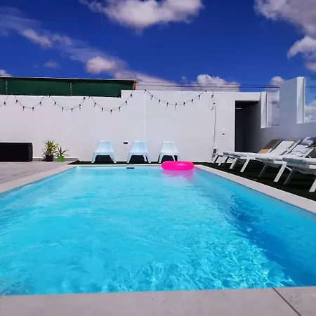 فيلة Gozo House *